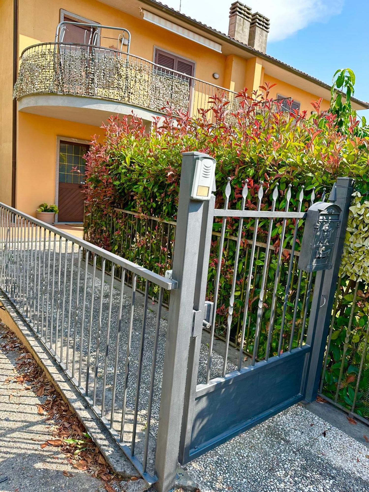 La Casa Di Maurizio Montefiascone Exterior foto